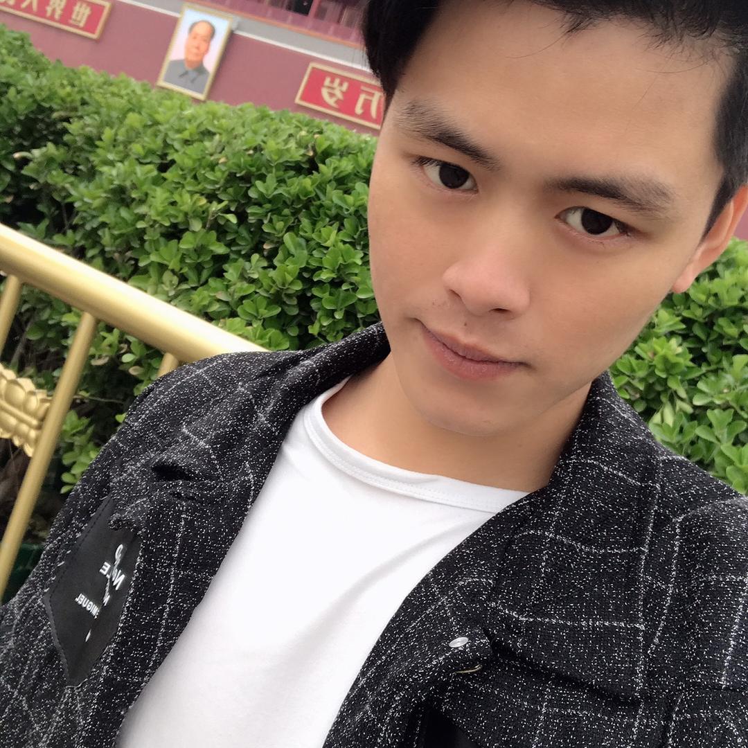 @未来之星      奕