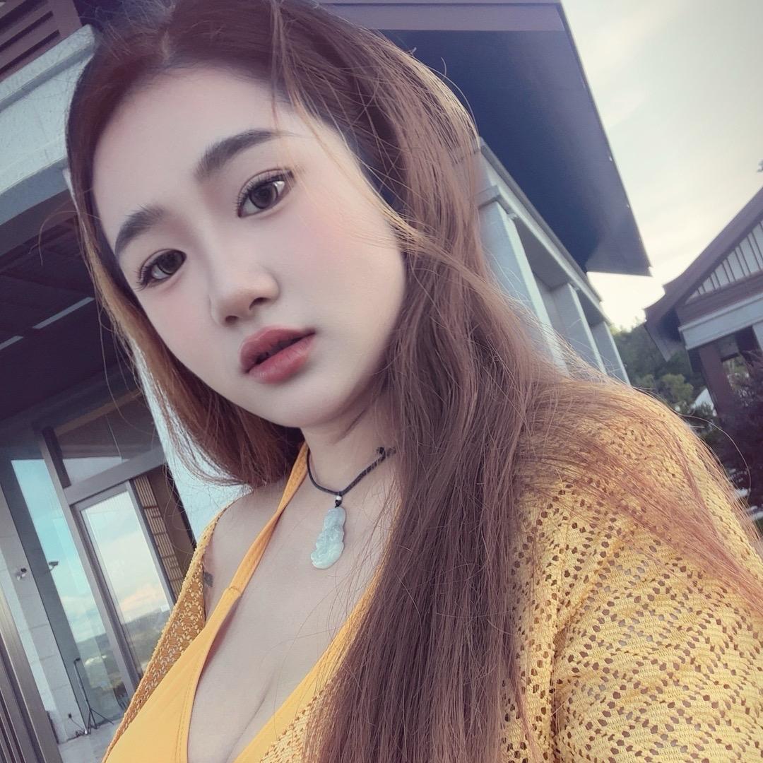 小妍吖