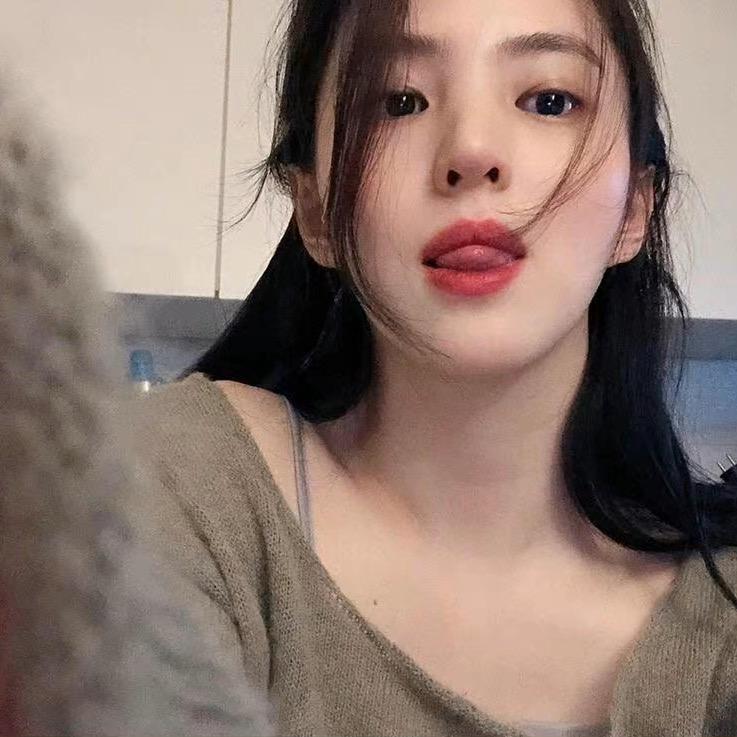 很困的音音子