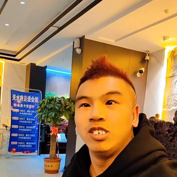 锴赫的日常