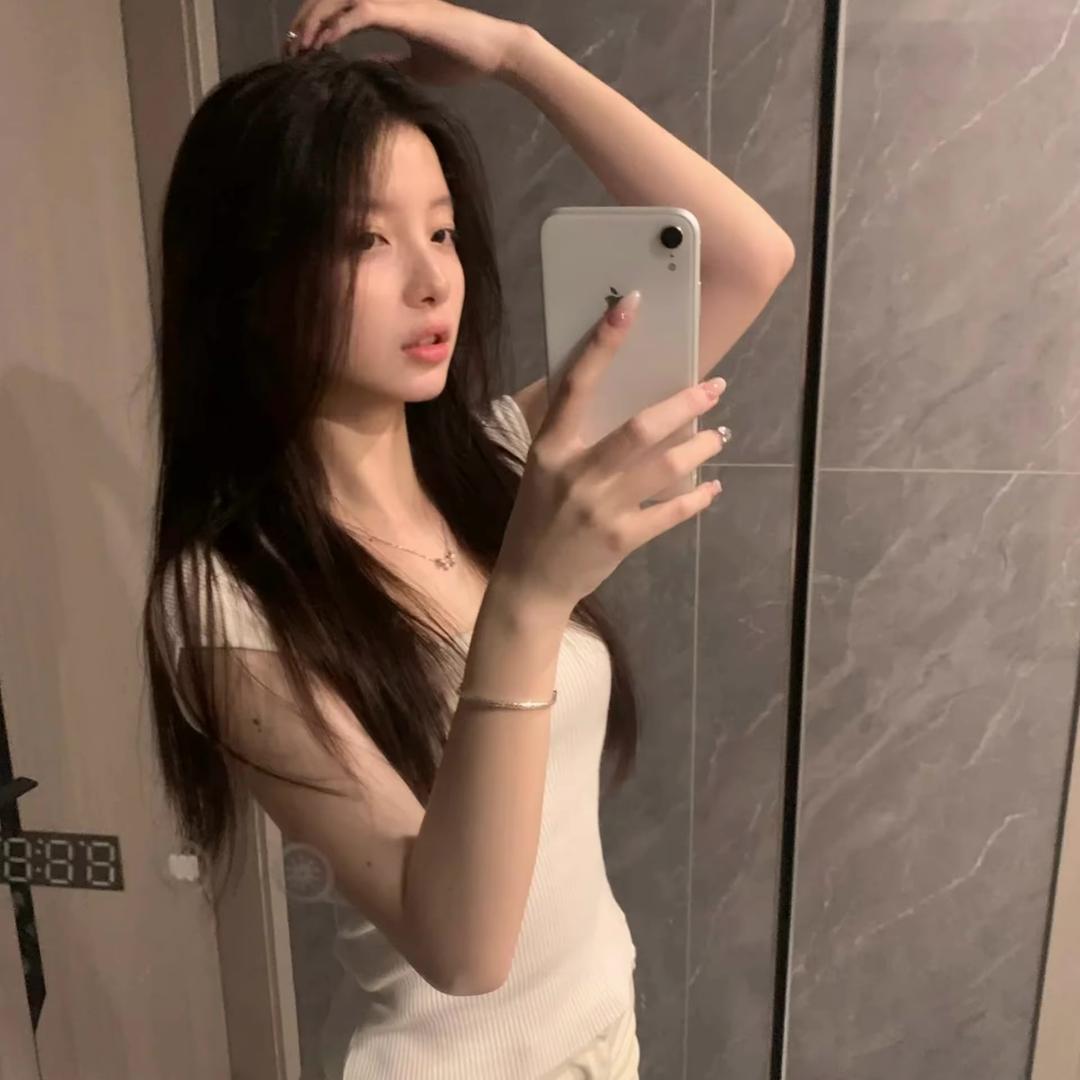 一只小锦李~