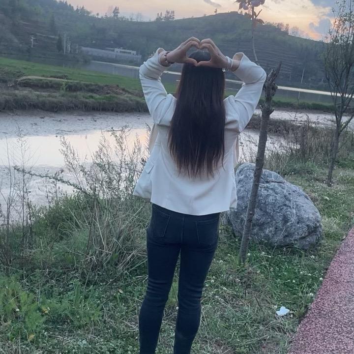 笑容里的泪光