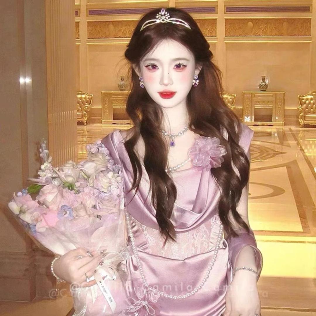 迷人的可爱女人