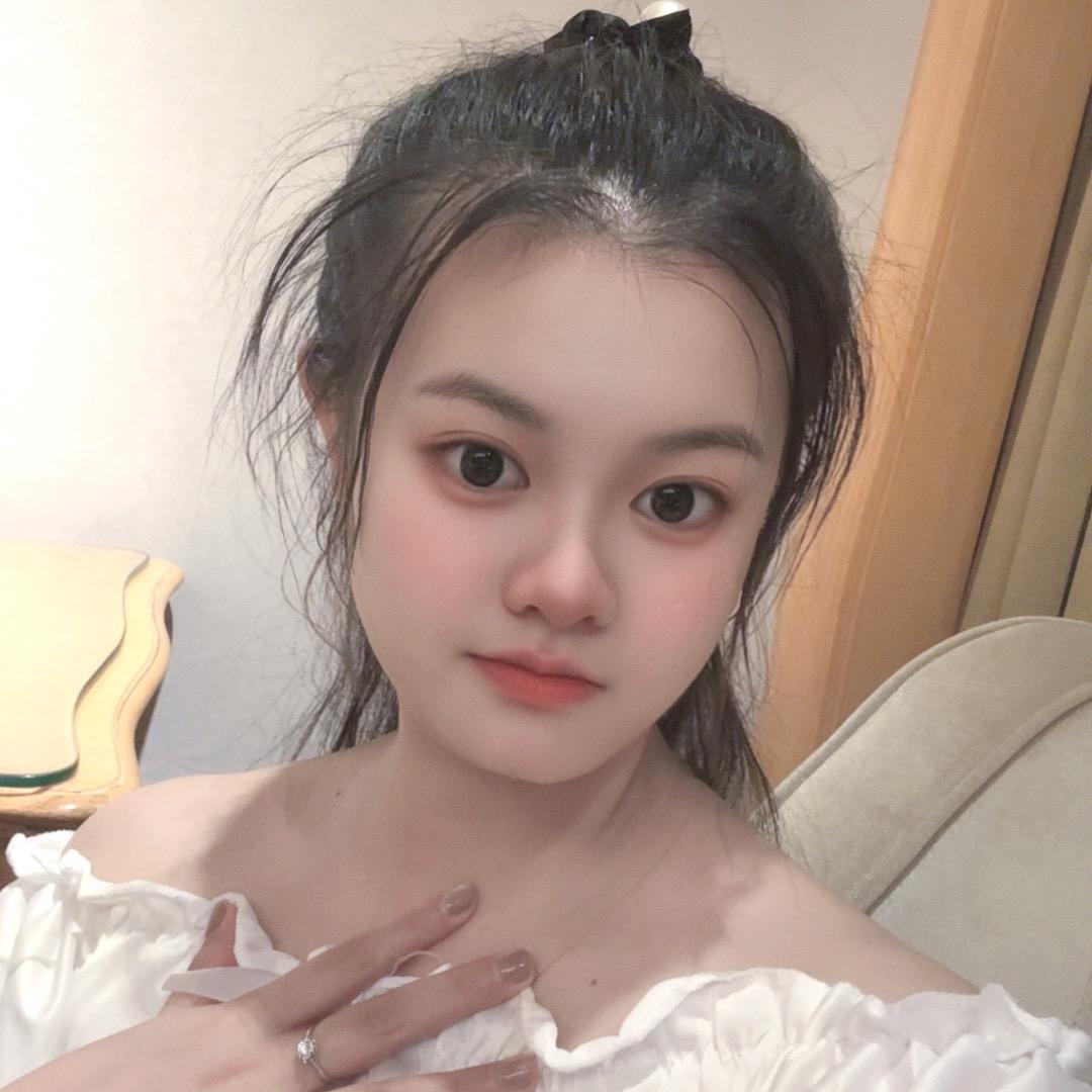 小周周♡
