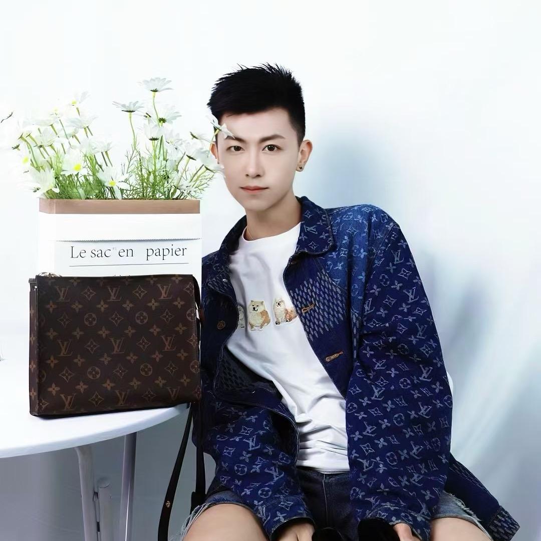 迪丽热包（进公开裙发🔗）