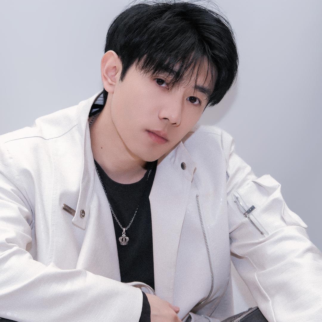 s森久lolm(国一小鱼)