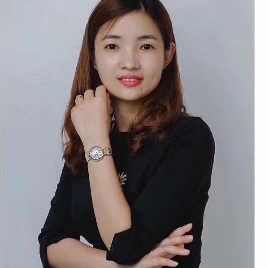 纪希秀场主理人River