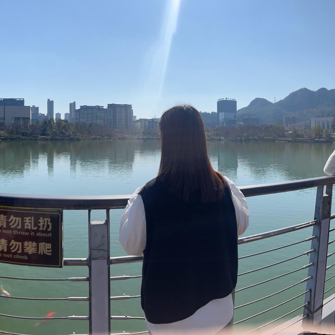 小杨赚钱小王花🤩