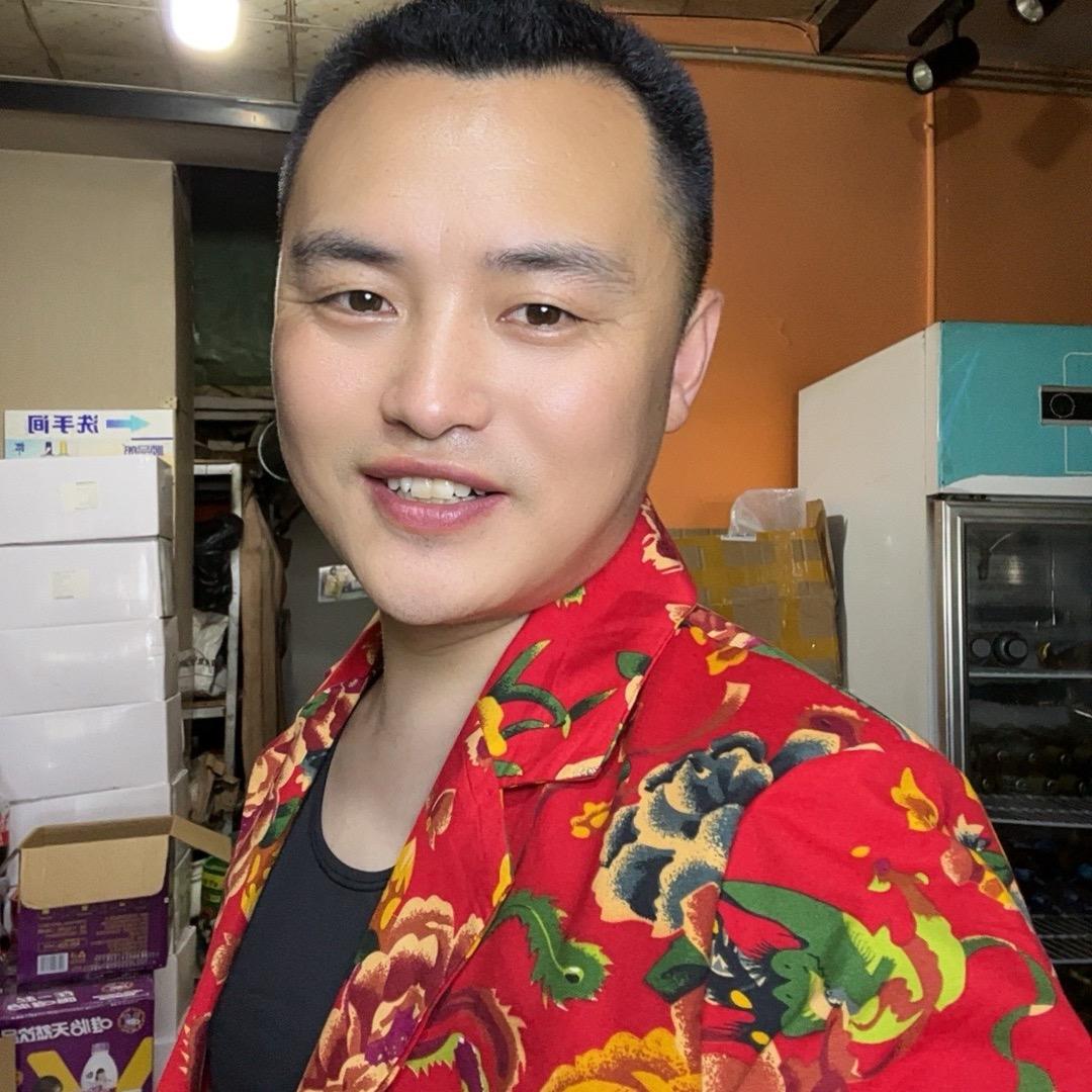 张小姐美蛙鱼头(香都锦苑店)官方号