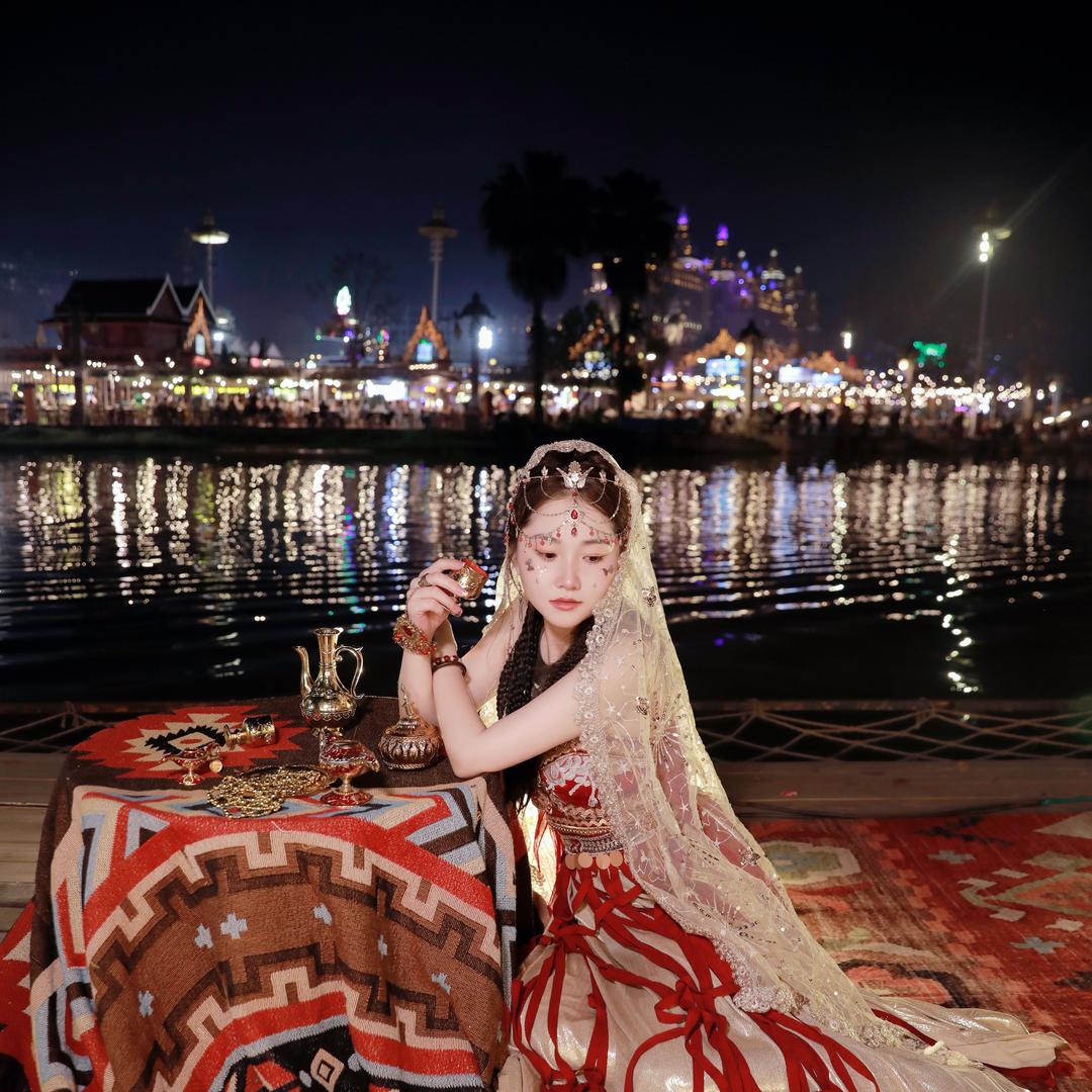 火焰山罕见毒蘑菇🍄‍🟫