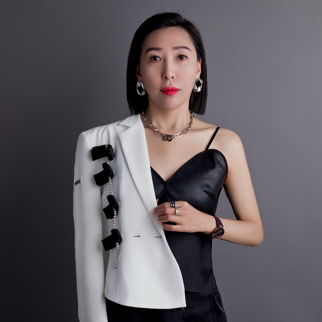卓妈面部美学