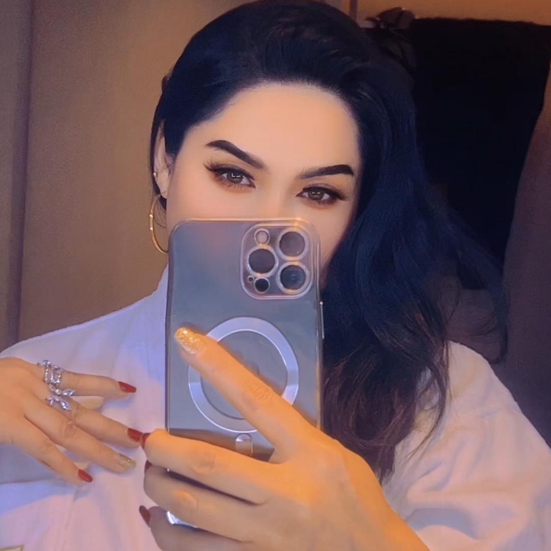 P💄