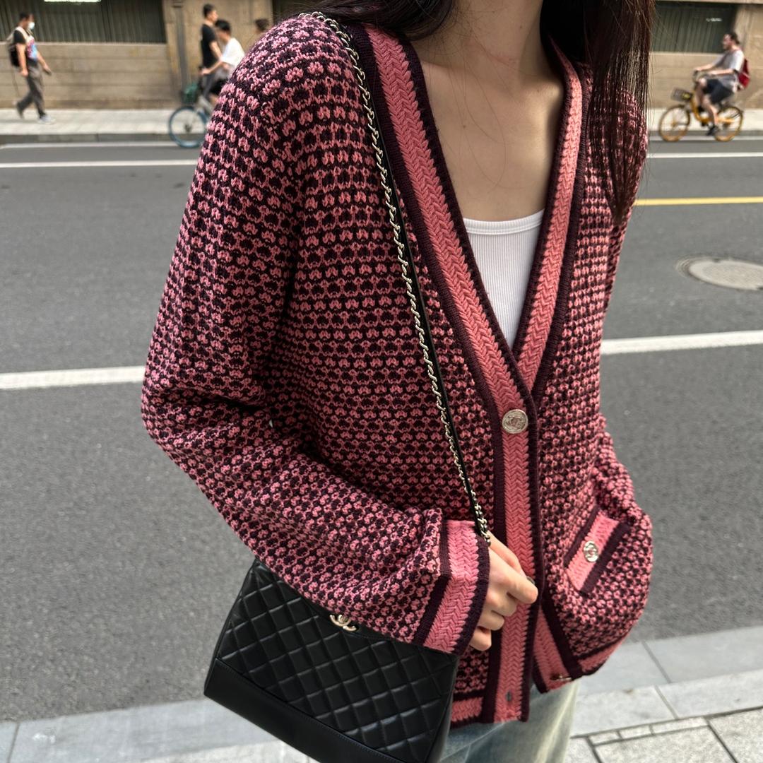 亚薇工厂店上海紫蕾服装