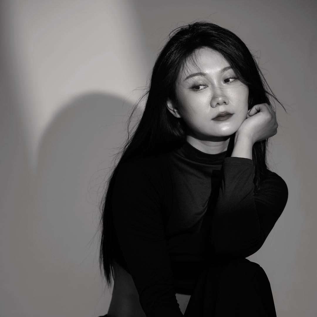 普拉提教练～黑楠