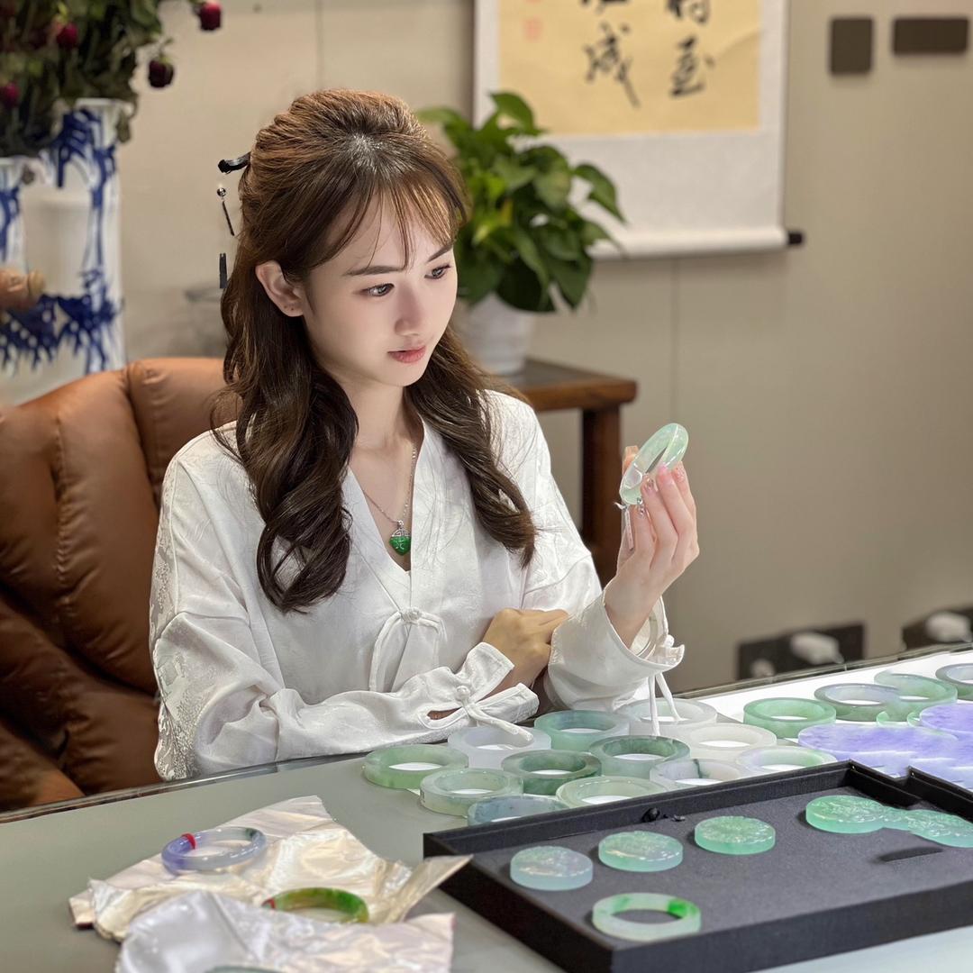 小唐的玉