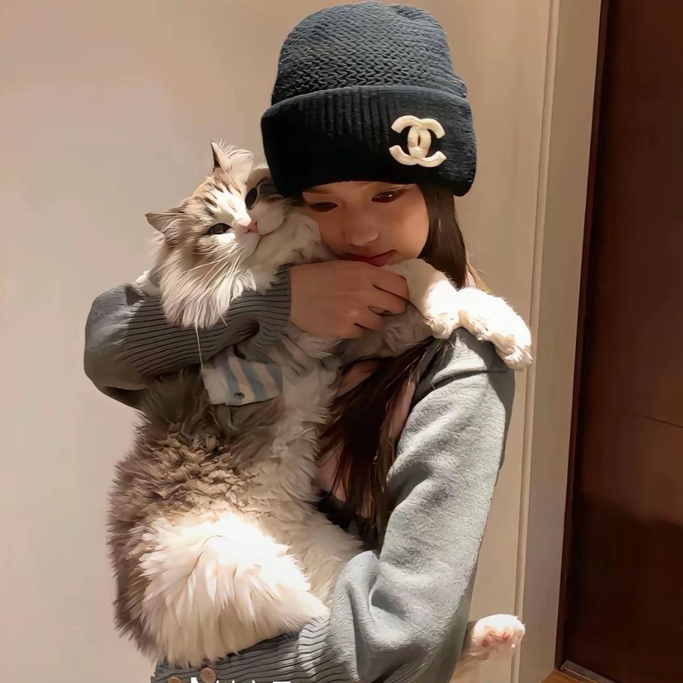 Ｂｂ