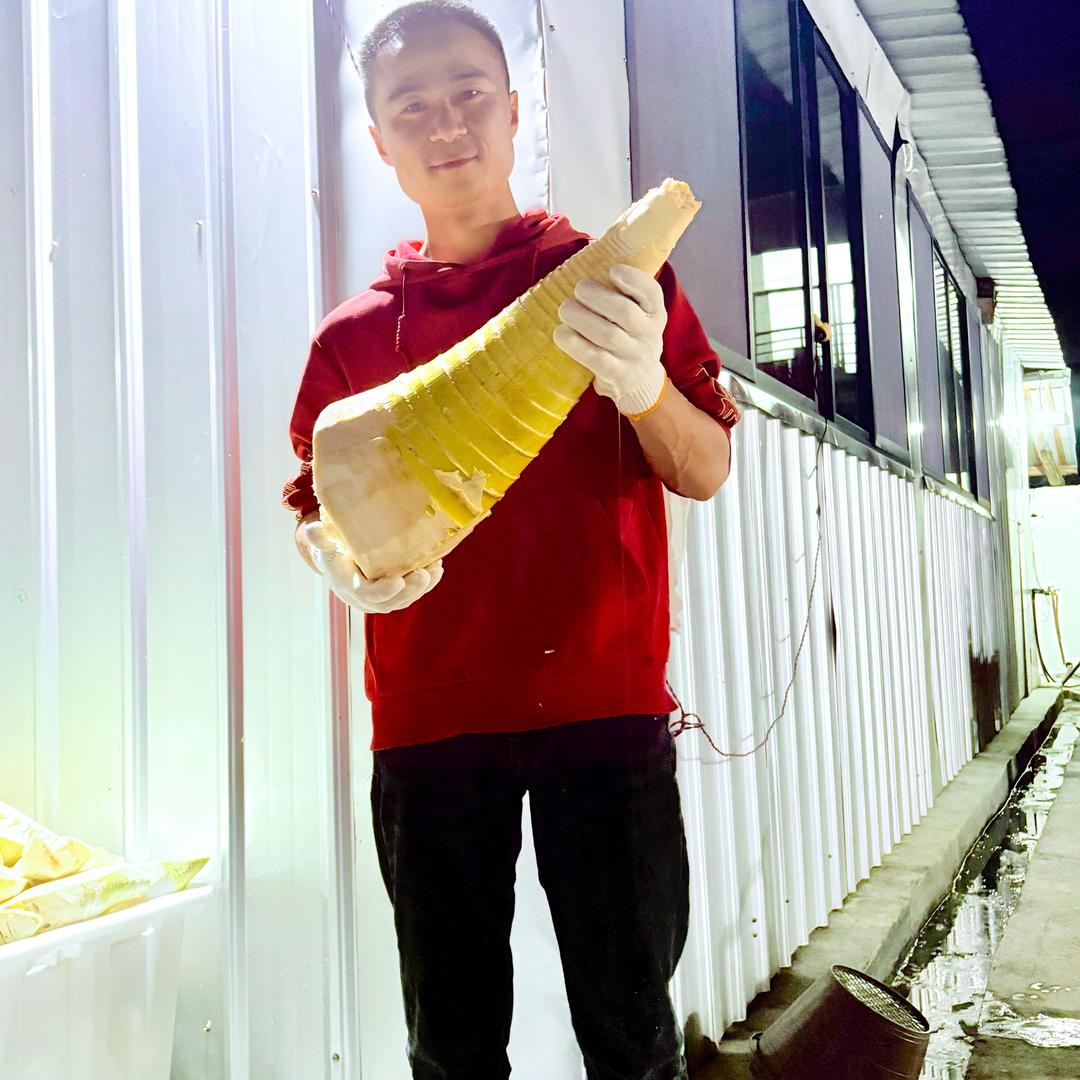 是文朗（你老家的发小）