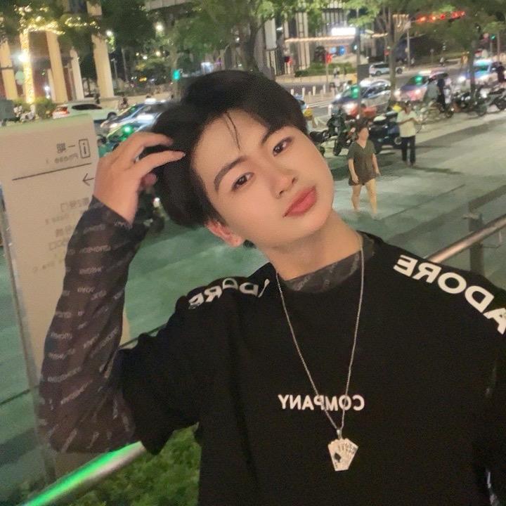 @宏宇老公