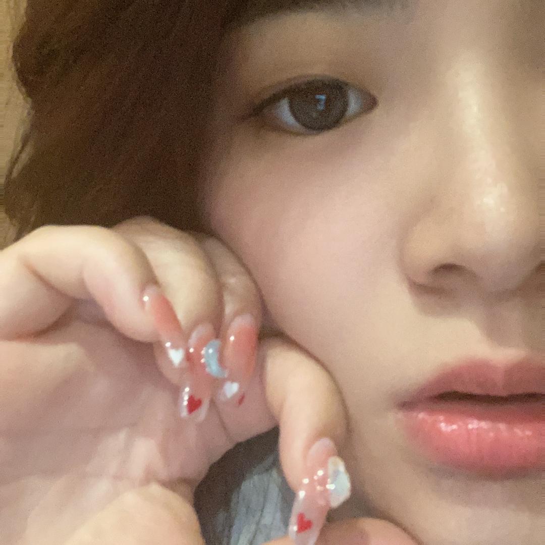 莹
