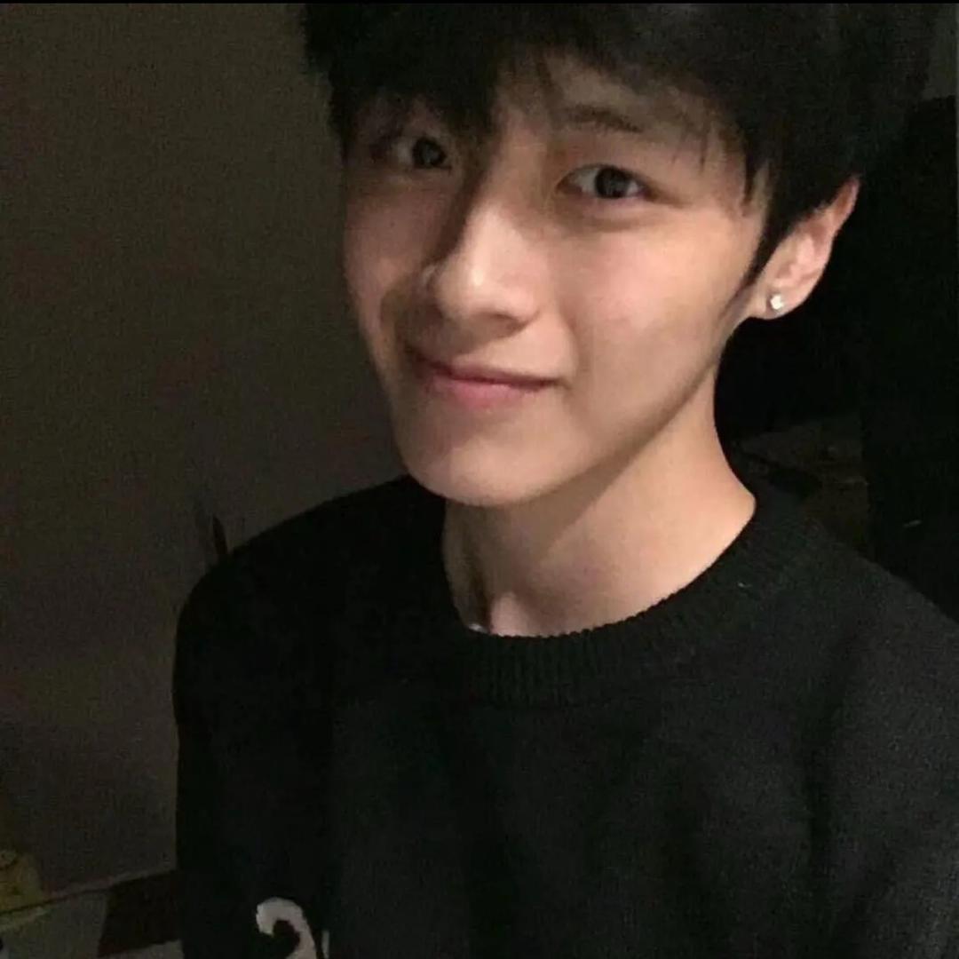 我是个沉默不语的