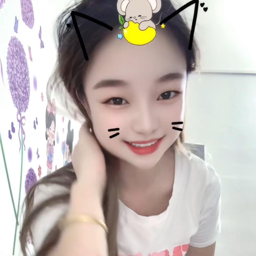 梅梅 吖☘️