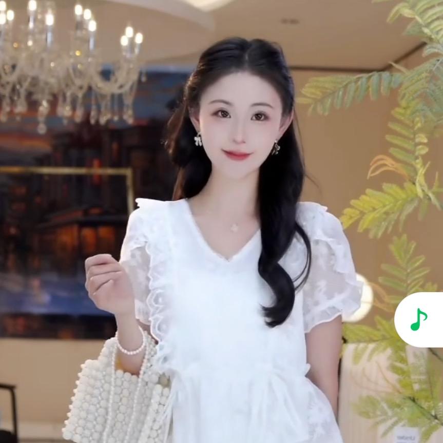 白希子