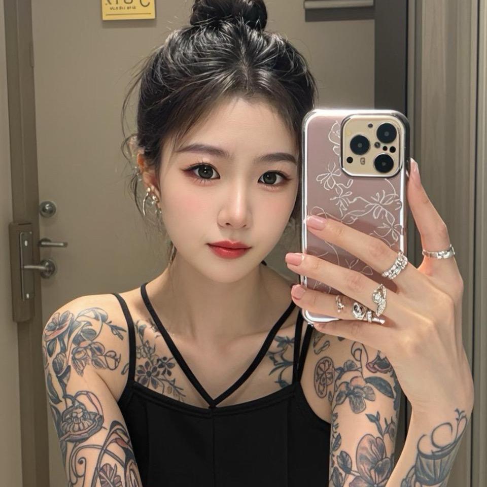 🤡 开塔吊🏗的小姐姐ʕ•̫͡•ʔ