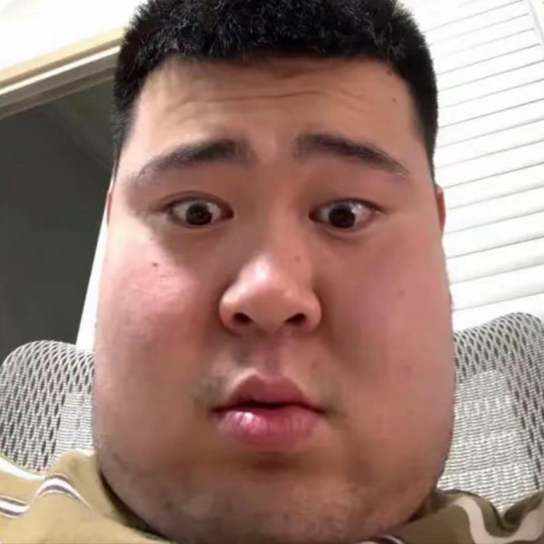 杰哥梦想笑了🅴