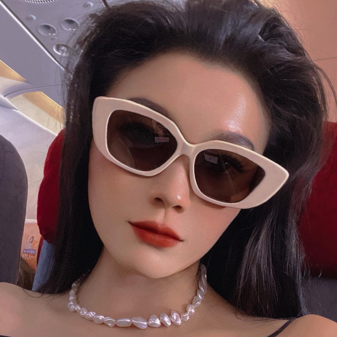 Ms•李