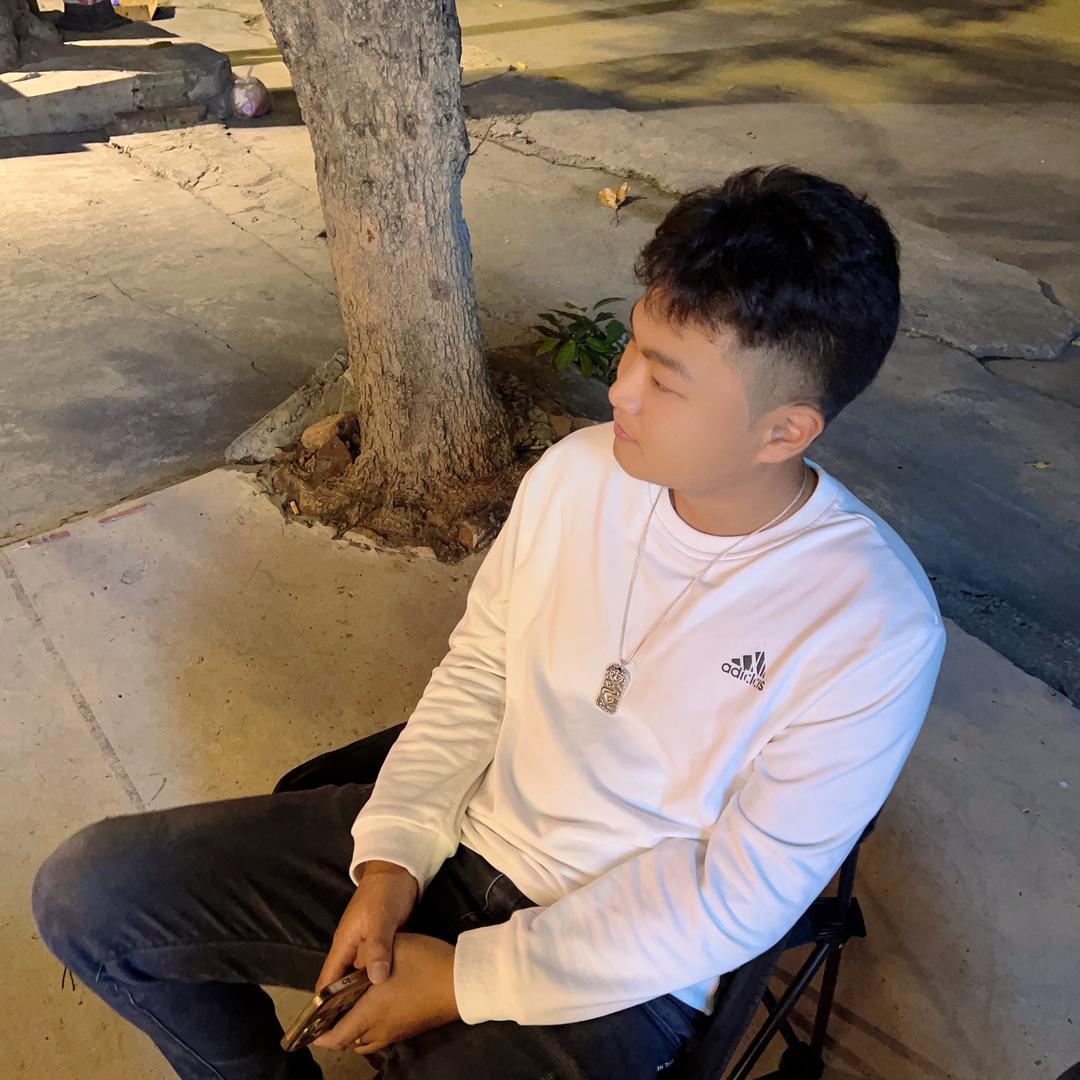 🥴诗浩