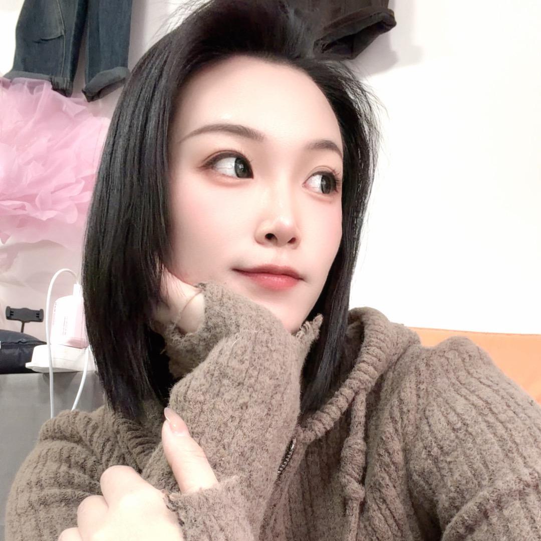 ᰔᩚ᭄丫头  '࿐