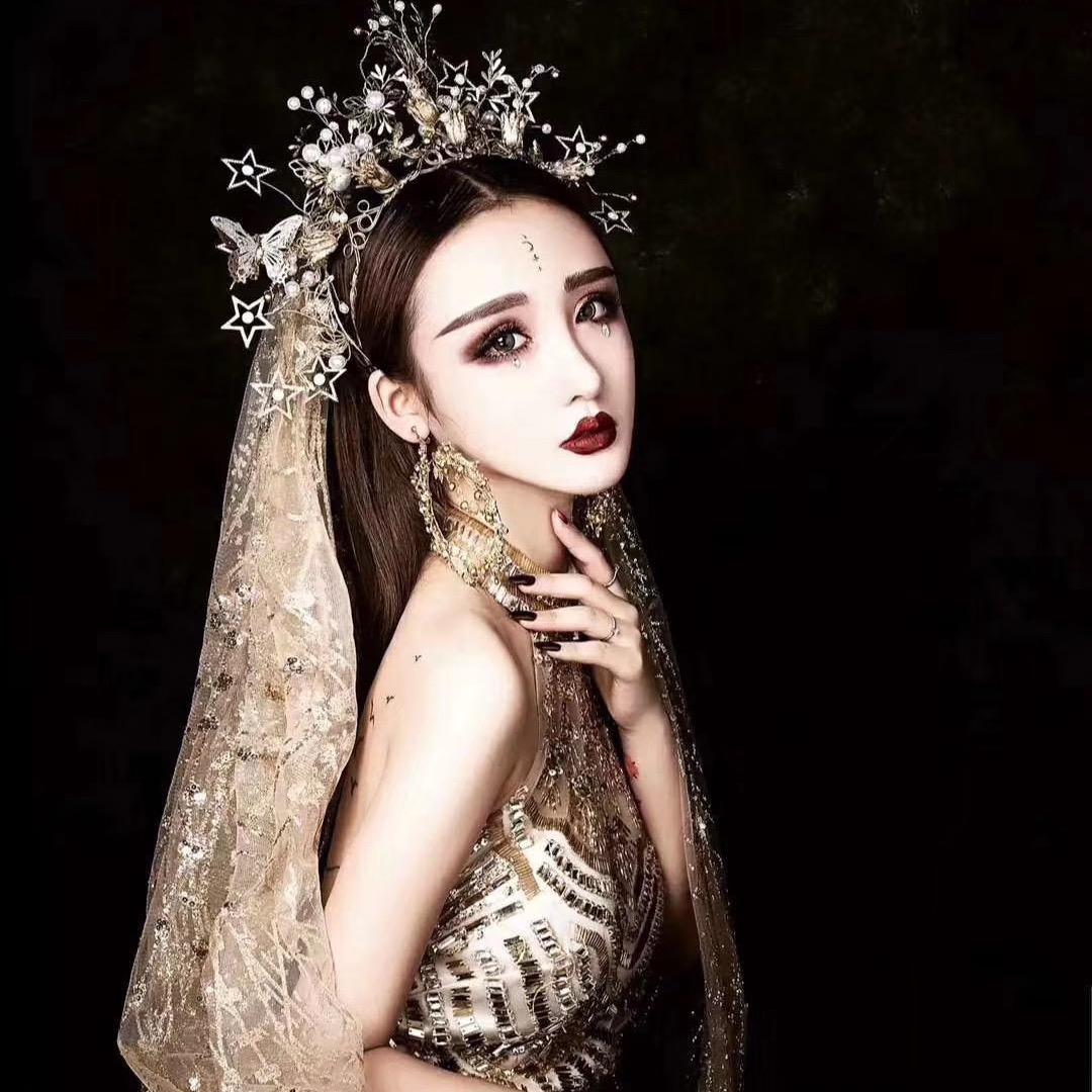 小魔女