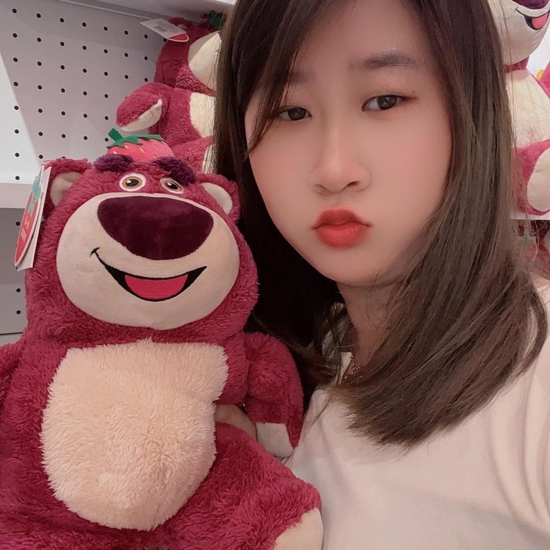 @霞