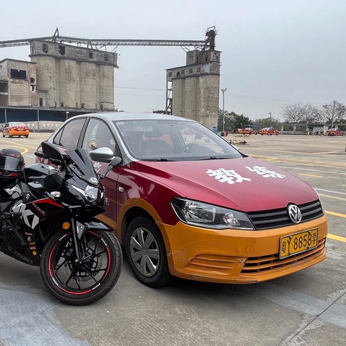 女教练（辉辉）