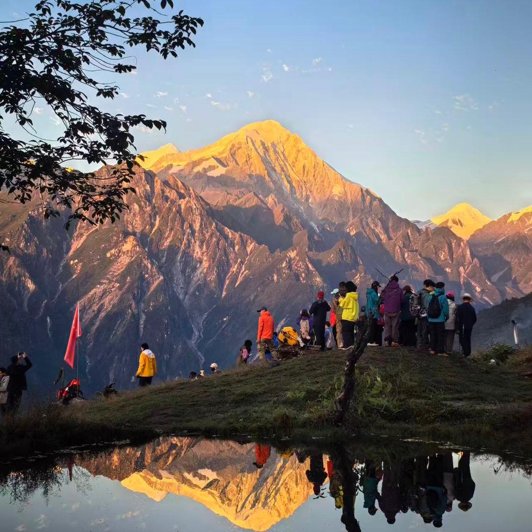 资阳每周一山户外