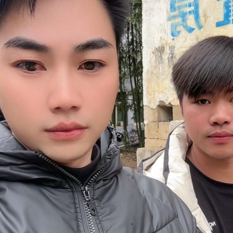 啊林家哥小阿进826