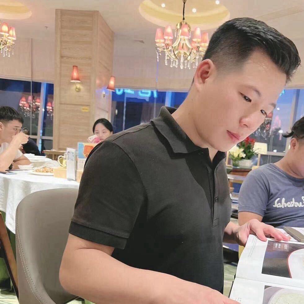 小眼睛