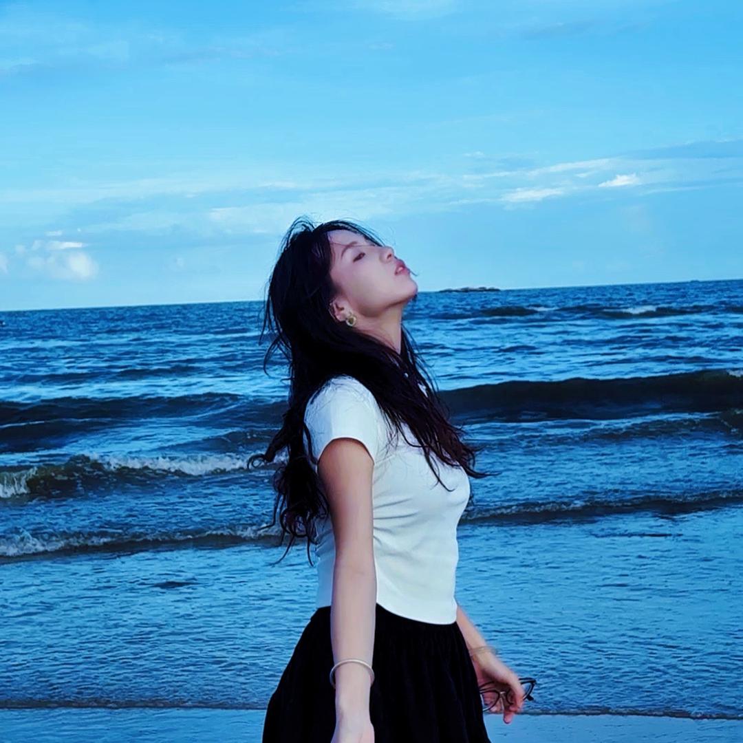 喵喵吖˃ʍ˂