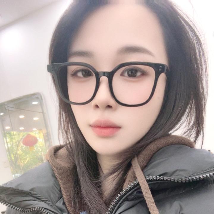 财神爷的独宠女友ↁ́ᴗↁ́