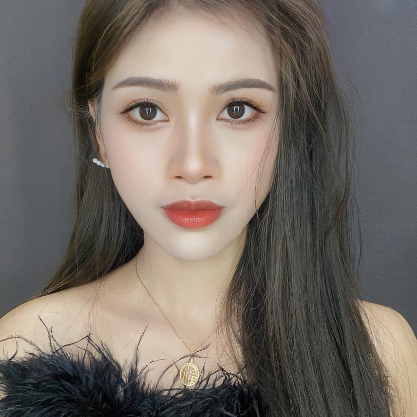 银儿美妆