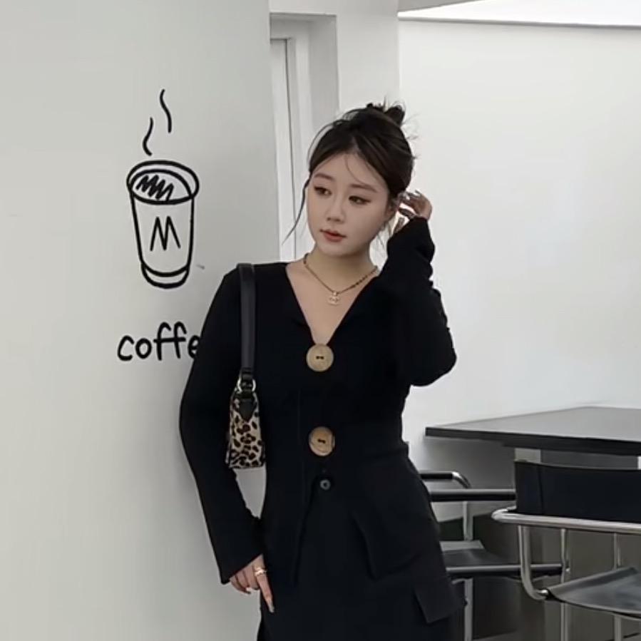 琪琪微微胖-每日穿搭