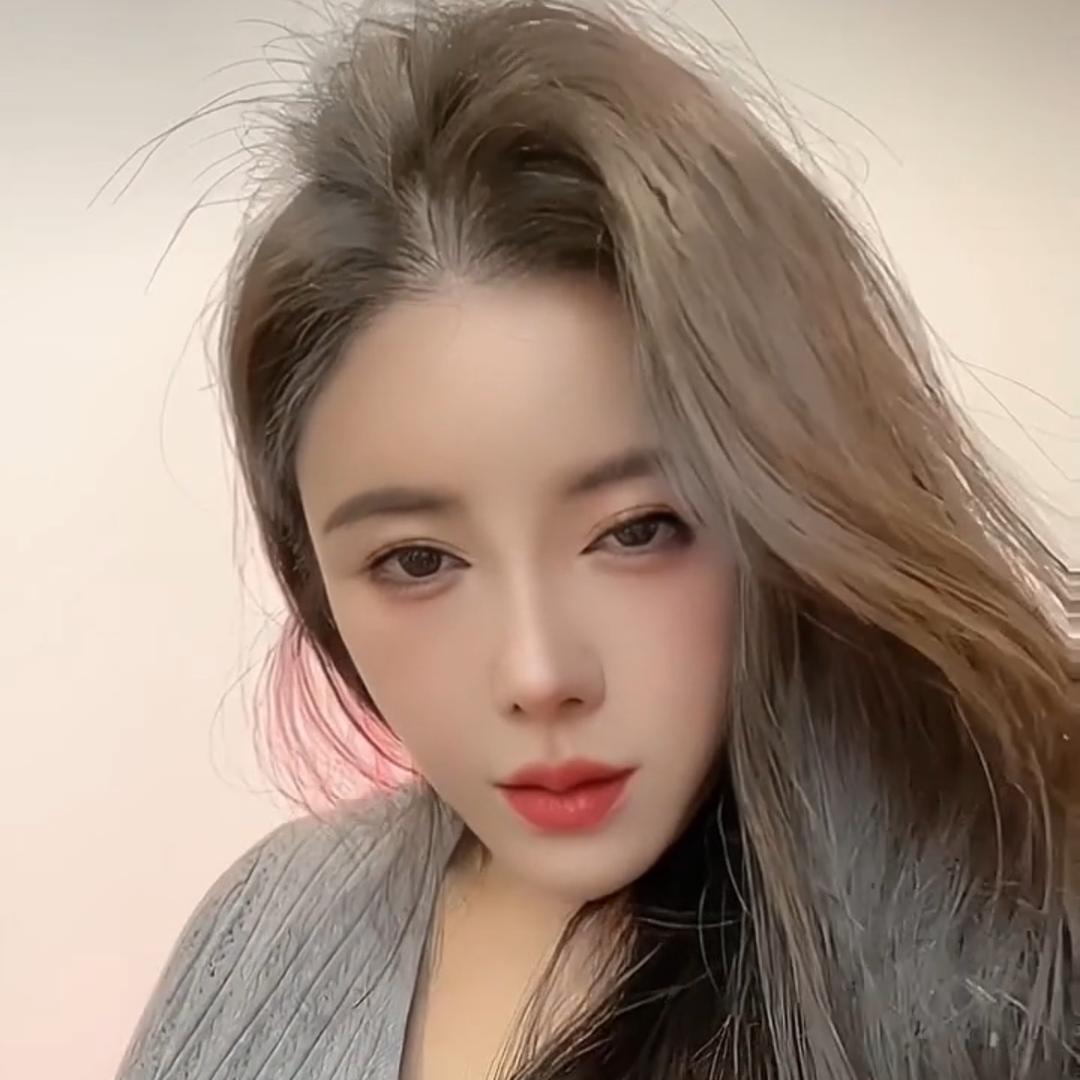 吃糖糖吐泡泡✨