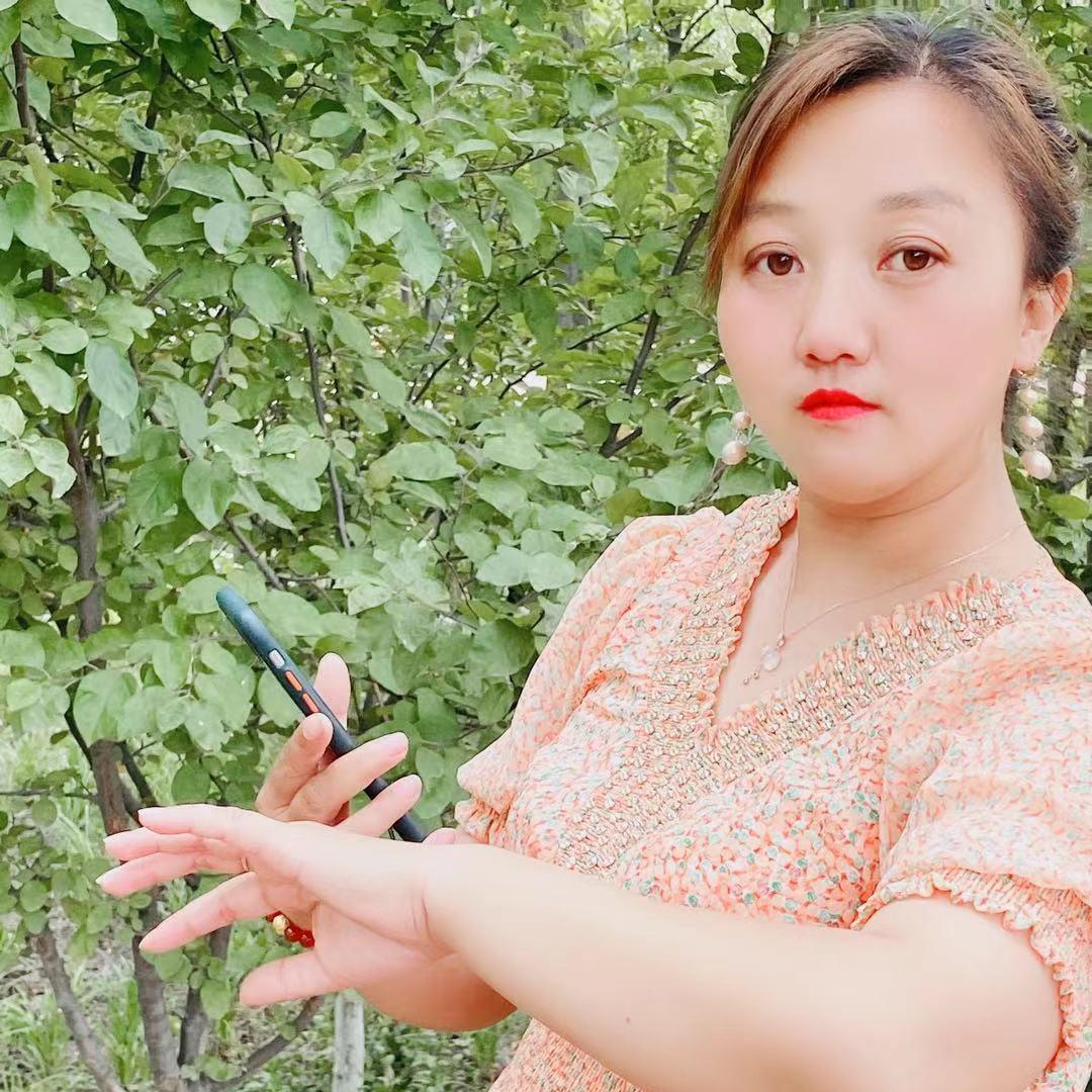 佳 慧