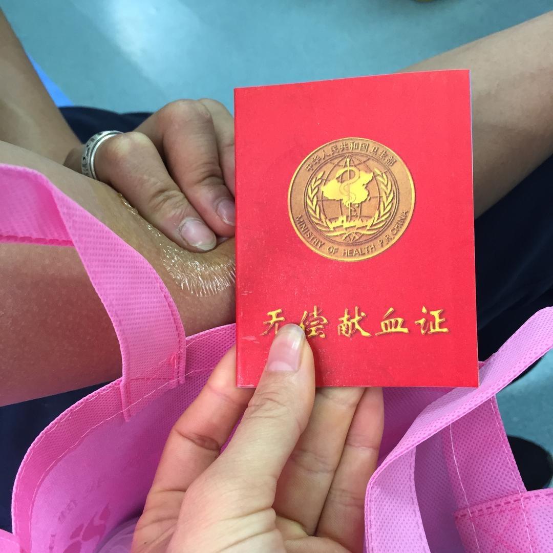 ╭不具、名的爱ァ💋