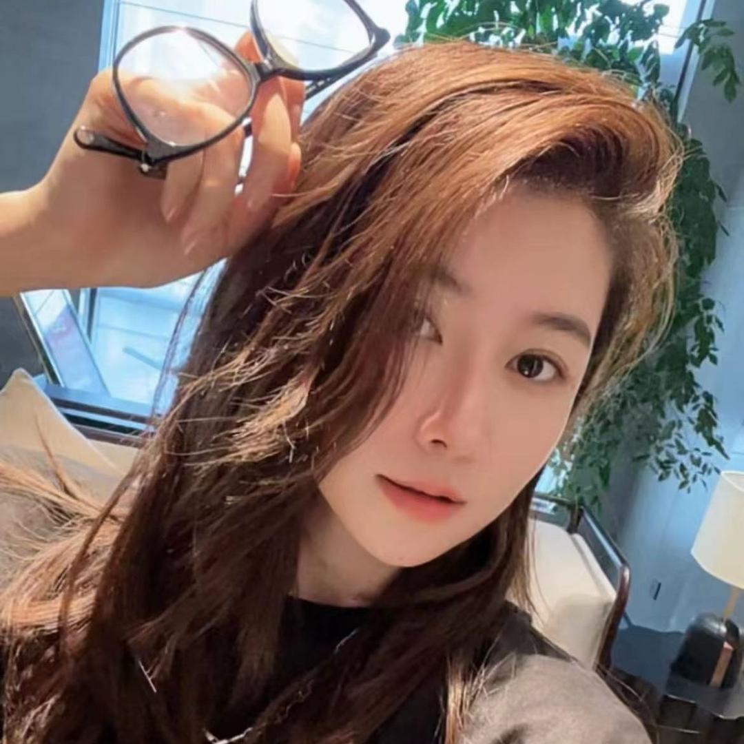 月月不吃鱼(穿搭分享)