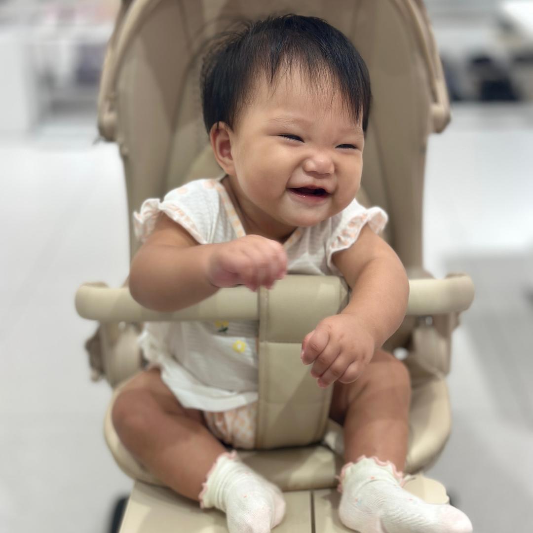 是阿婷婷.