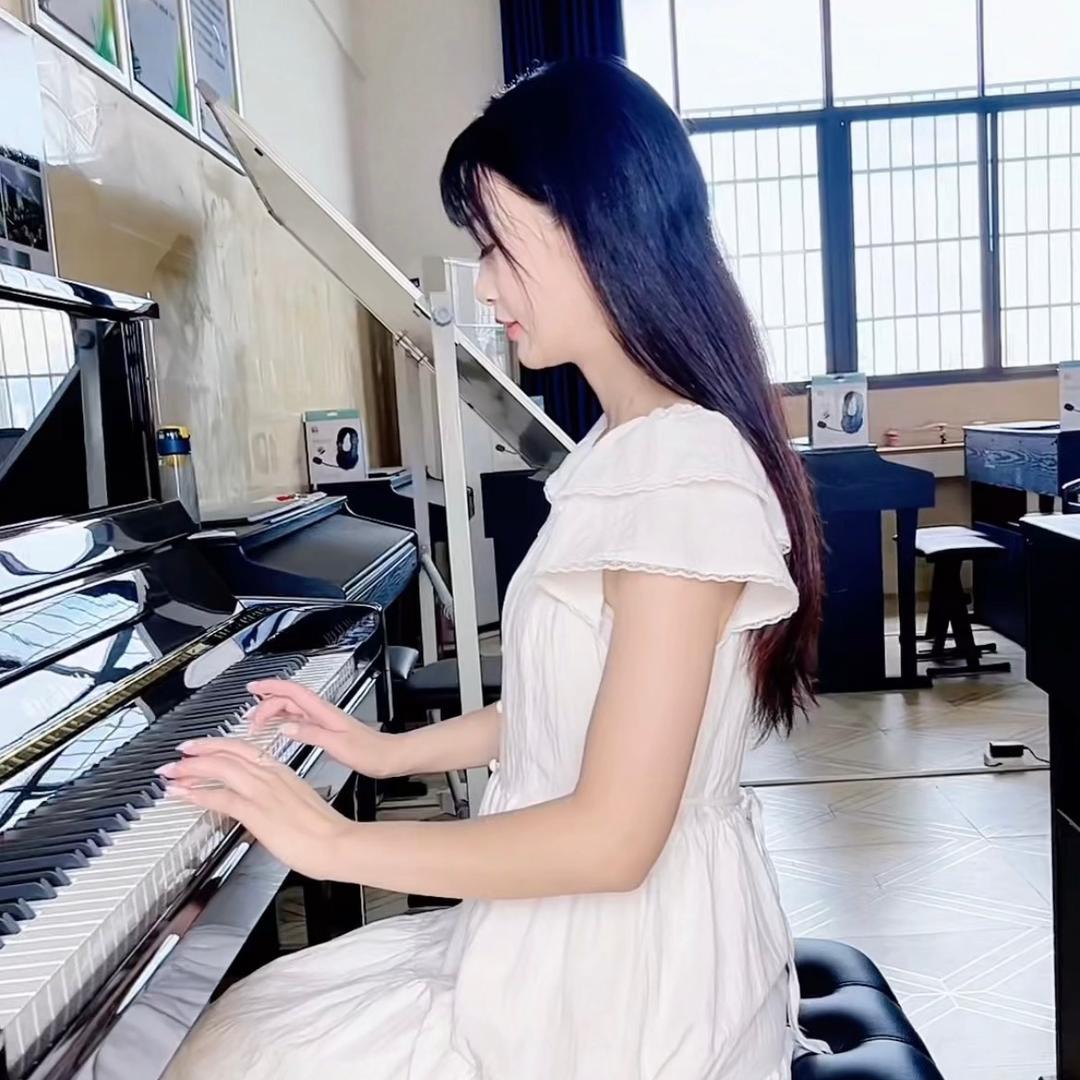 笑笑💃
