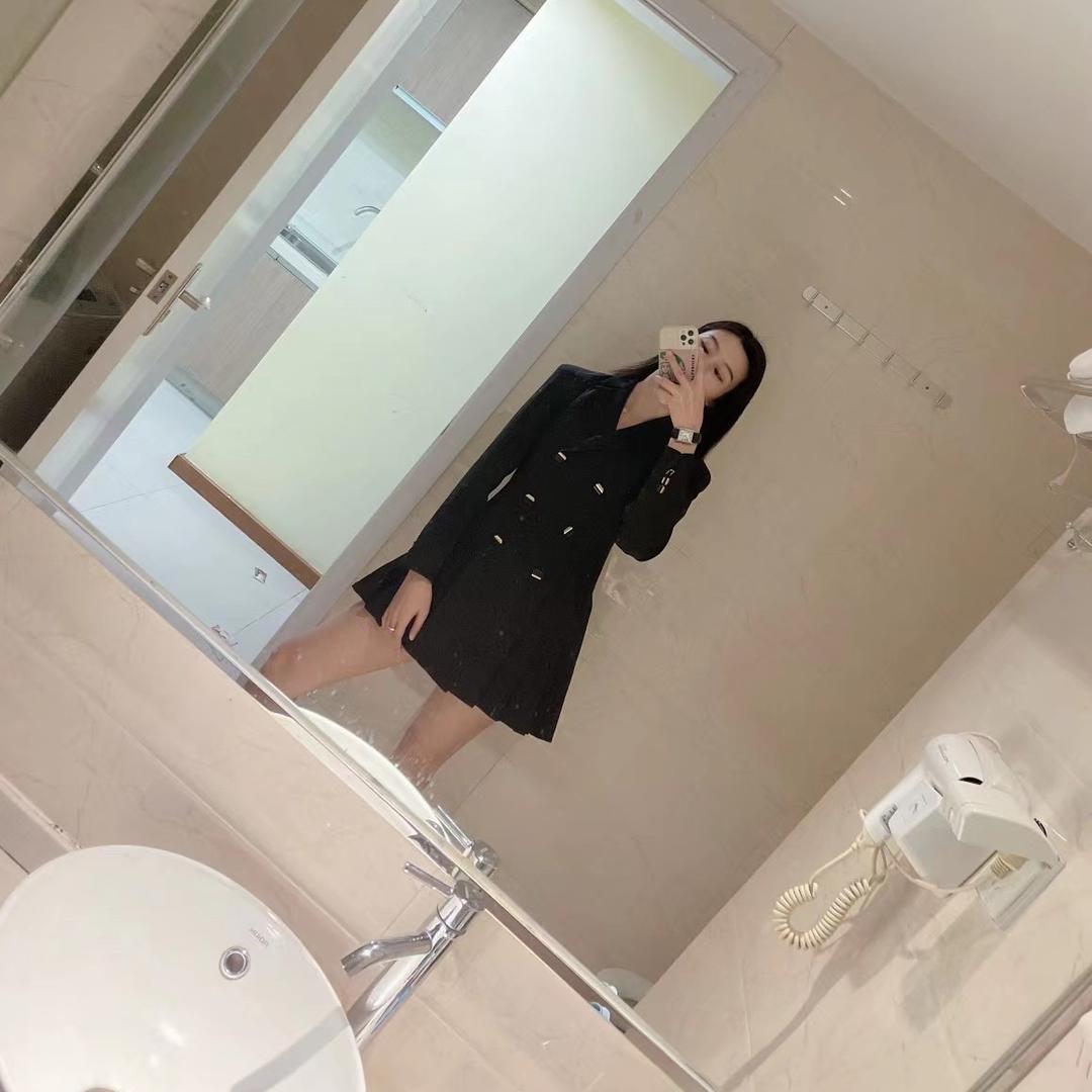 是萧菲啊