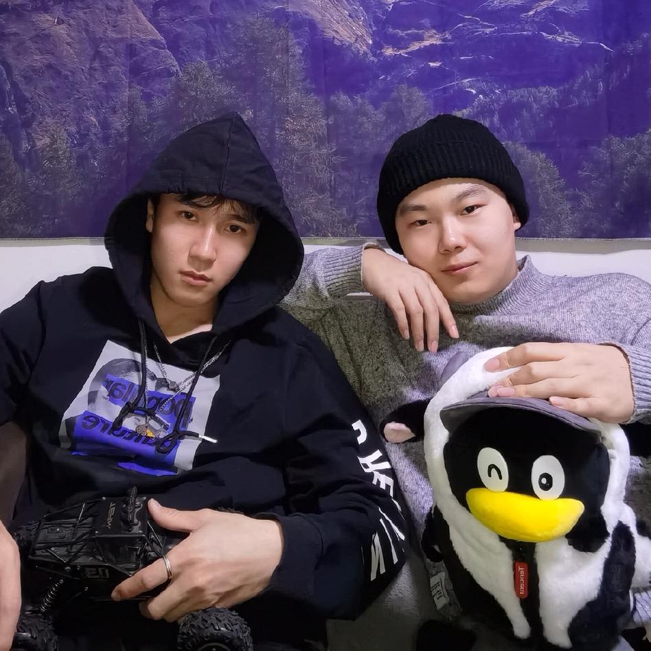 帅宇和骚伽的日常