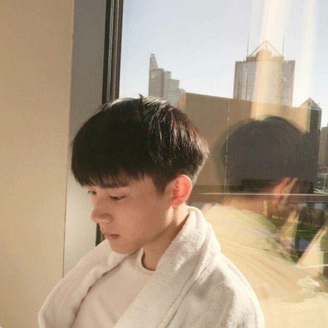 路过一只星星
